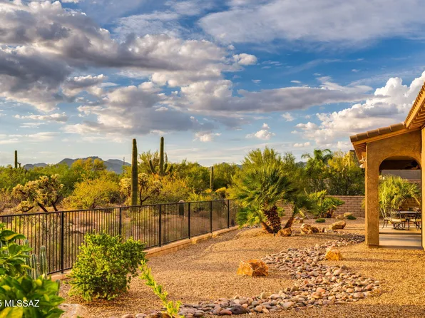 11795 N Luzon Ct, Oro Valley, AZ 85737