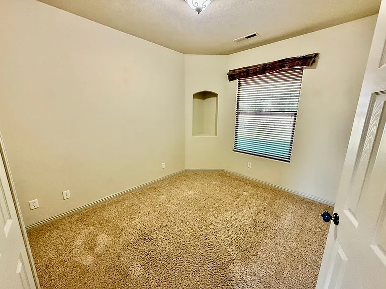 1425 S Staghorn St — Photo 22