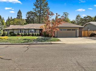3369 Neamar Dr, Grants Pass, OR 97527