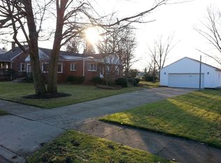 326 Princeton Ave, Hubbard, OH 44425