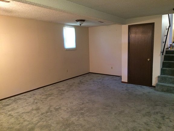3rd image of 8856 Wheatland Cir