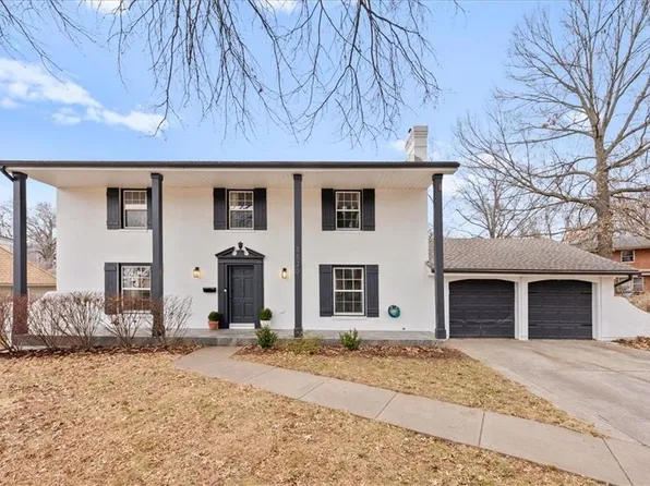 8820 E 61st Ter, Raytown, MO 64133