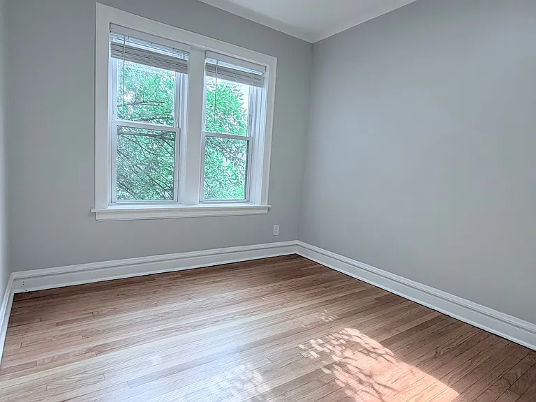 4235 W 26th St #10 — Photo 6