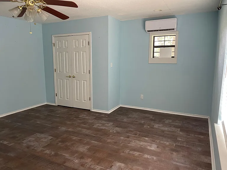 7702 Wells Trce — Photo 10