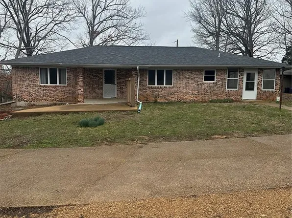 1305 State Highway 142 E, Doniphan, MO 63935