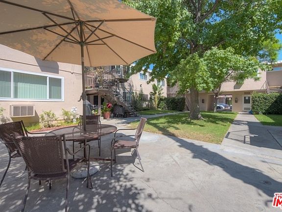 2nd image of 7141 Coldwater Canyon Ave APT 15