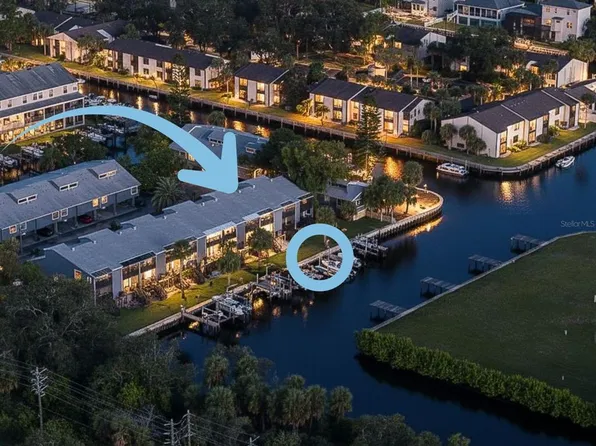 200 Meres Blvd APT 20, Tarpon Springs, FL 34689