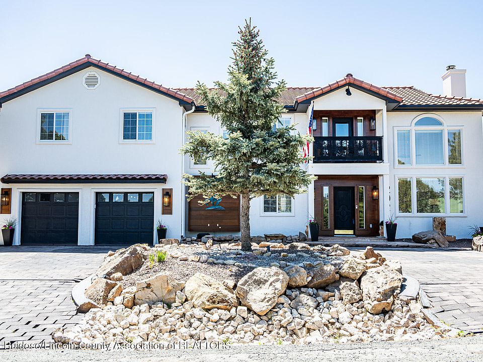 1st image of 202 Timberline Pl