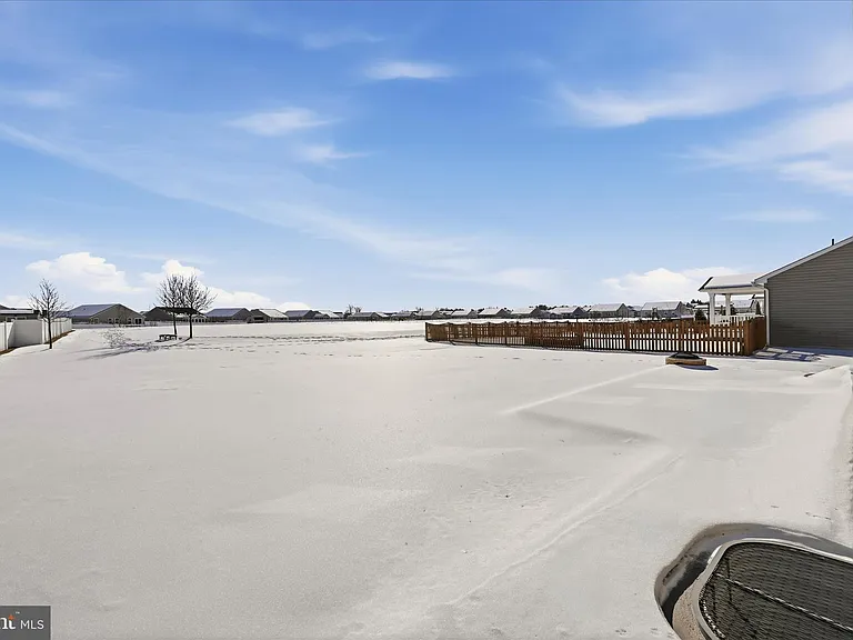 313 Switchgrass Ct — Photo 43