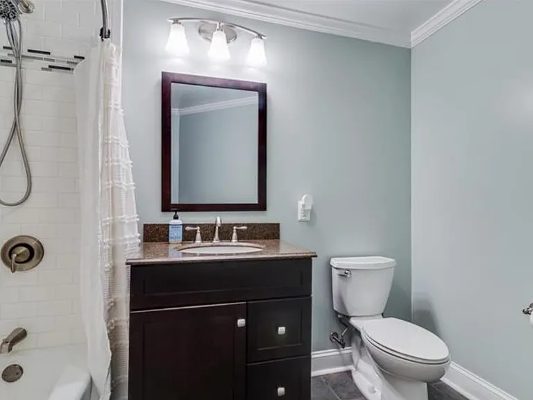 6040 Southgate Farm Rd — Photo 28