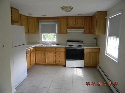 2nd image of 12 Zabriskie Dr APT A