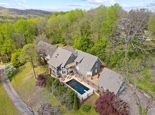 902 Altamont Rd, Greenville, SC 29609