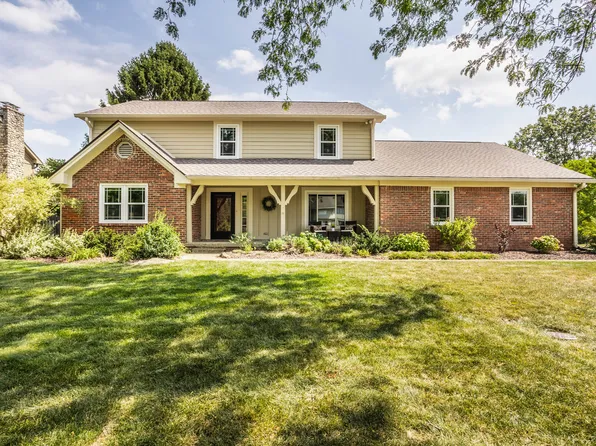 245 Camden Dr, Zionsville, IN 46077