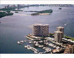 2nd image of 100 Lakeshore Dr APT 1951