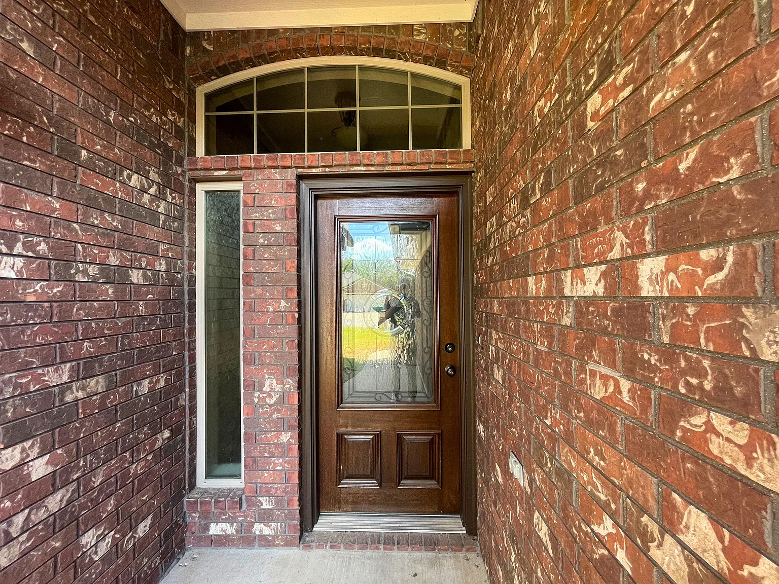 3 bed, 1606 sqft, $1,850 — Photo 3