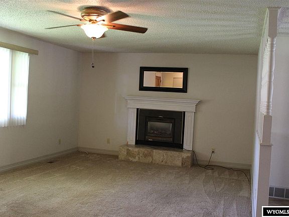 5th image of 2025 E G St