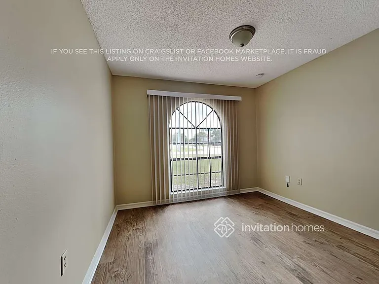 994 Shenandoah Ave — Photo 11