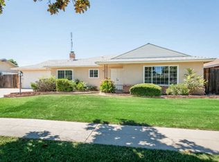 2246 E Los Altos Ave, Fresno, CA