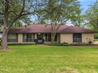 2003 Rockwood Dr, Bryan, TX 77807