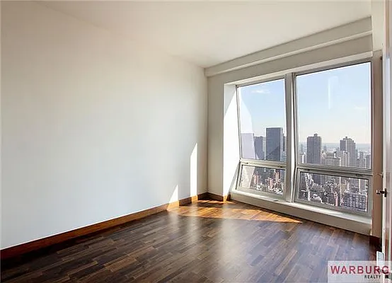 Rented by Warburg | media 26