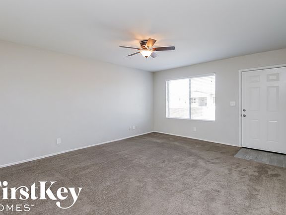 2nd image of 2505 E Don Carlos Ave