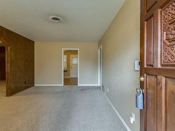 5th image of 1331 Belmont St