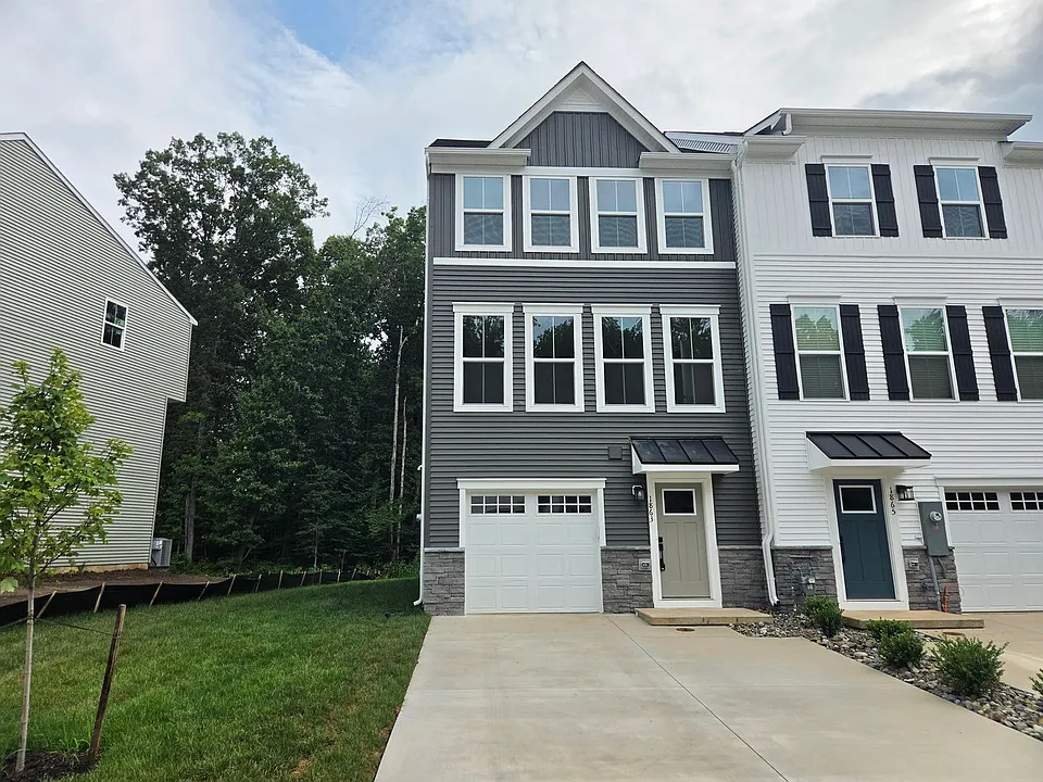 1863 Bergerac Ct
