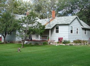 2643 250th St, Charles City, IA 50616