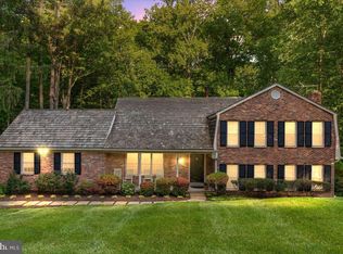11404 Octagon Ct, Fairfax, VA 22030