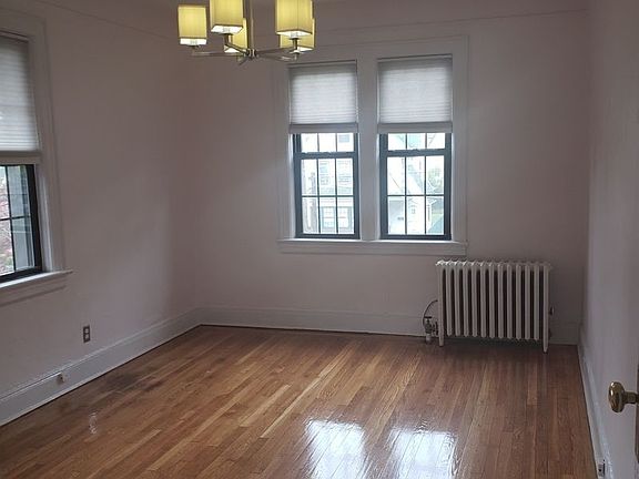 4th image of 189-02 35th Ave #2