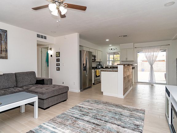 5th image of 1001 W Tonopah Dr