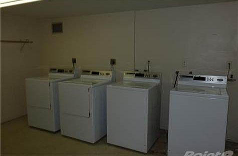 3rd image of 1351 NE Miami Gardens Dr APT 805E