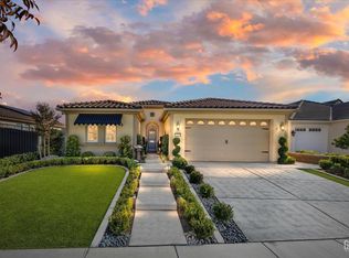 14219 Addleston Ln, Bakersfield, CA 93311