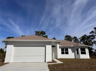 109 Paxton ST, LEHIGH ACRES, FL 33974