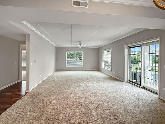 5th image of 701 W Rand Rd APT 137
