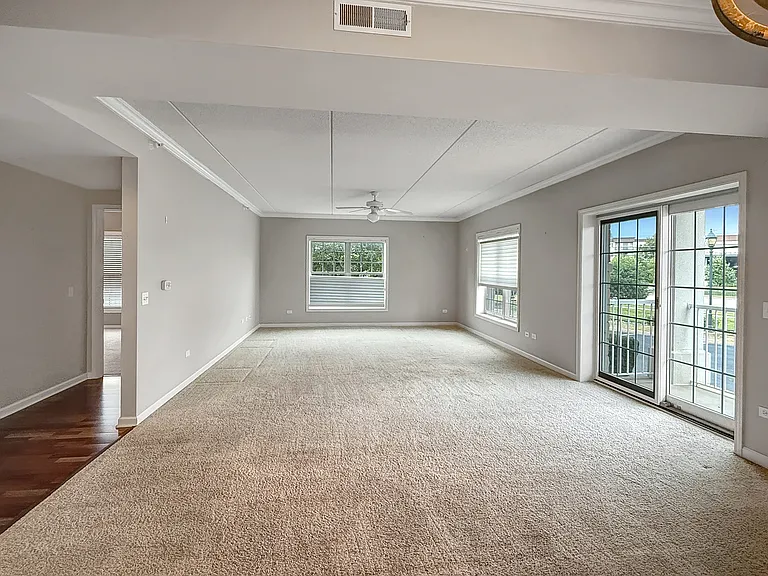 701 W Rand Rd #137 — Photo 5
