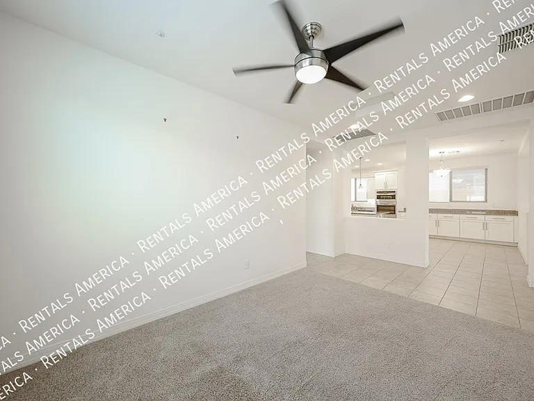 3710 E Lodgepole Dr — Photo 16