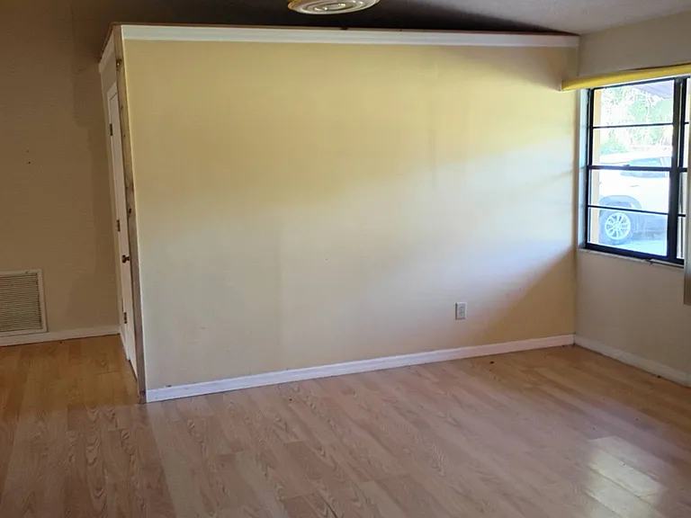 1711 N Croft Ave — Photo 15