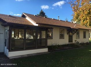620 Jansen Pl S, Ellendale, MN 56026