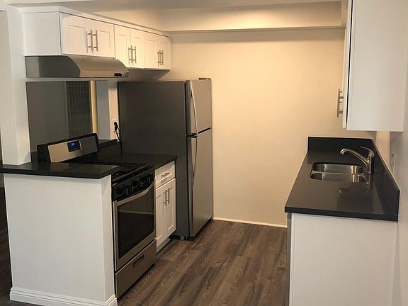 4th image of 5339 Rosemead Blvd #14