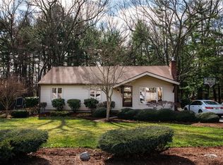 107 Oak Tree Ave, Warwick, RI 02886