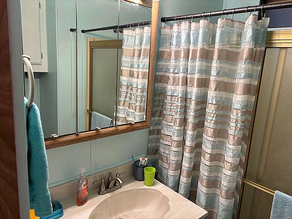 5th image of 270 N Clark Rd #4