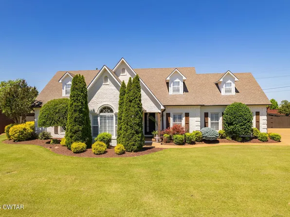 202 Princeton Pl, Jackson, TN 38305