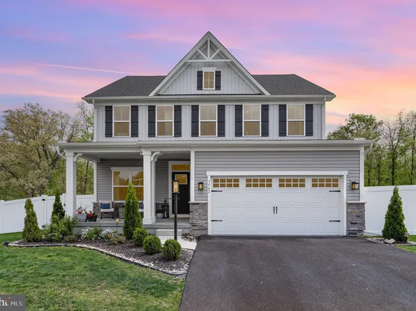 3942 Secretariat St, Harrisburg, PA 17112