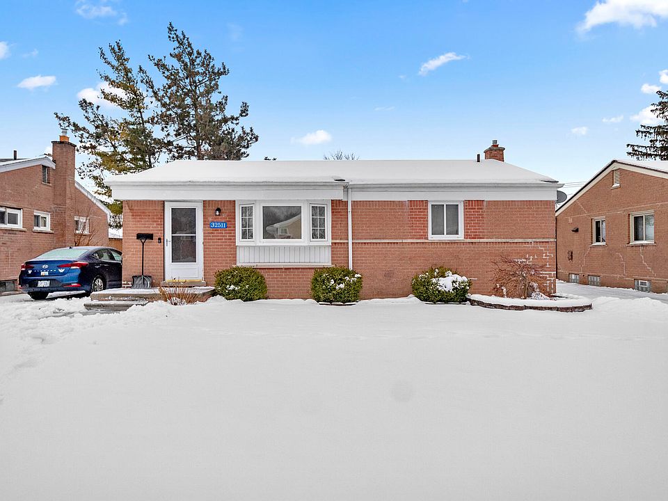 1st image of 32511 Sandra Ln
