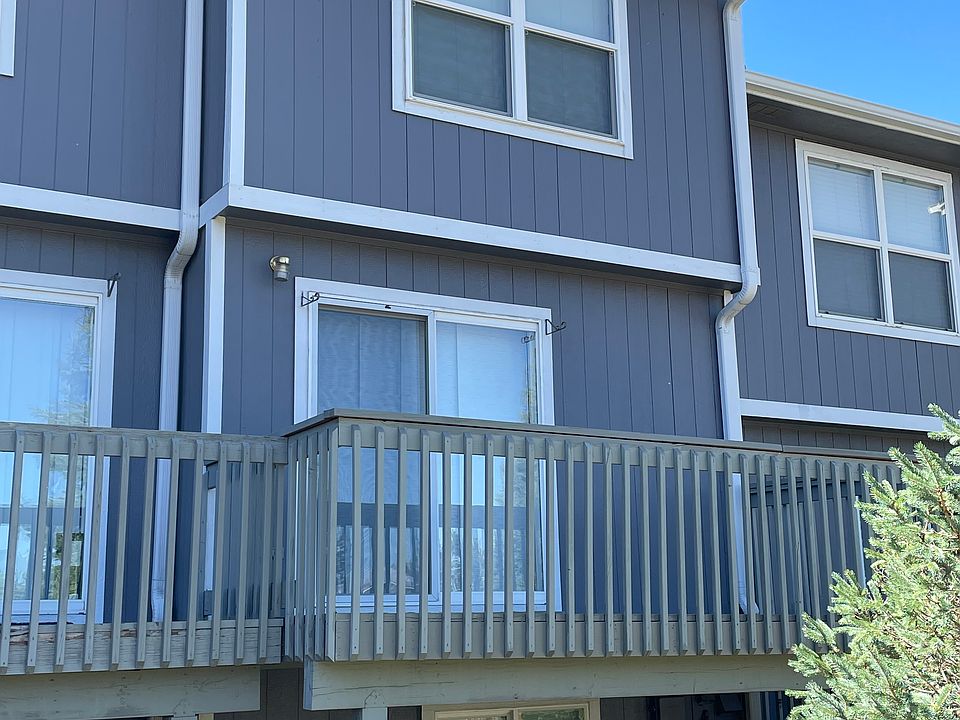 Rear deck