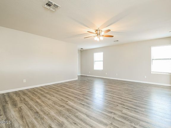3rd image of 11327 E QUINTANA Avenue