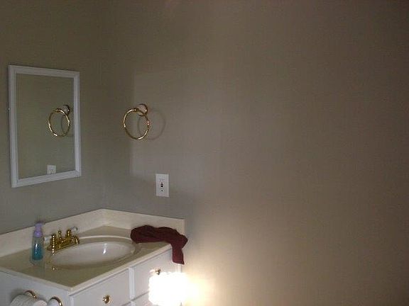 4th image of 850 Lain Ave