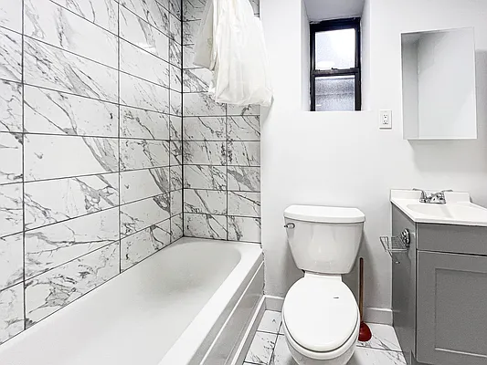 Rented by Hirsch Enterprises Incorporated | media 8