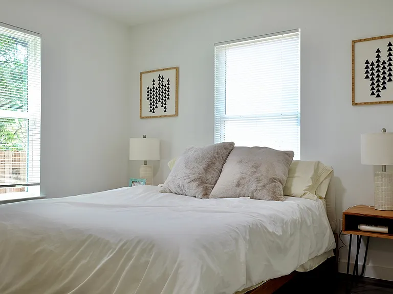 1401 Marcus Pl #B — Photo 25